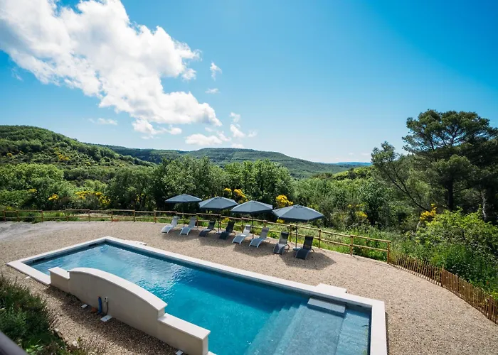 Mas De Toulair, Spacieuse D'exception 5 Etoiles * Saint-Christol-de-Rodieres