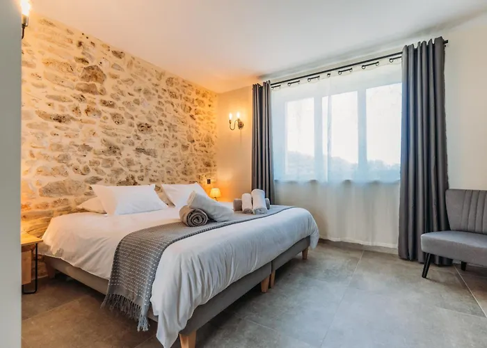 Vila Mas De Toulair, Spacieuse D'exception 5 Etoiles Saint-Christol-de-Rodieres